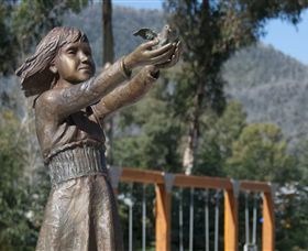 Marysville Kin Playspace - Tourism Hervey Bay 0