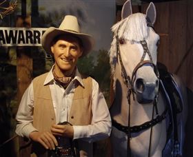 Big Golden Guitar Tourist Centre - Hervey Bay Accommodation 0