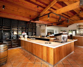 Paringa Estate Winery And Restaurant - Hervey Bay Accommodation 2