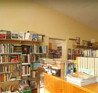 Corryong Browsers Bookshop - Hervey Bay Accommodation