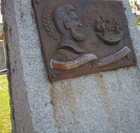 Thunderbolt's Statue and Constable Walker Memorial - Hervey Bay Accommodation