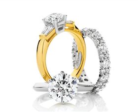 Anania Family Jewellers - Tourism Hervey Bay 0