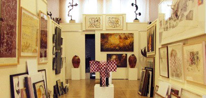 Australian Galleries - Glenmore Road - Tourism Hervey Bay 2