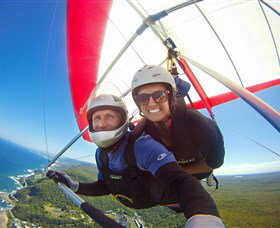 Hang Gliding Oz - Hervey Bay Accommodation 3