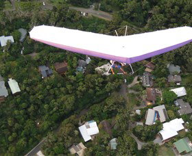 Hang Gliding Oz - Hervey Bay Accommodation 2