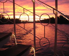 Hawkesbury Paddlewheeler - Hervey Bay Accommodation 1
