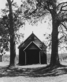 St Matthews Anglican Church - Hervey Bay Accommodation 1