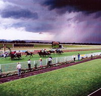 Hawkesbury Race Club - Hervey Bay Accommodation
