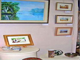 Top Of The Torrens Gallery Incorporated - Hervey Bay Accommodation 1