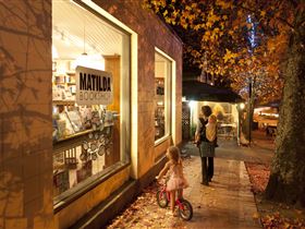 Matilda Bookshop - Hervey Bay Accommodation 2