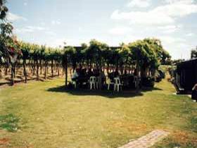 Bonneyview Winery And Restaurant - Hervey Bay Accommodation 2