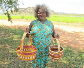 Injalak Arts And Crafts - Tourism Hervey Bay 0