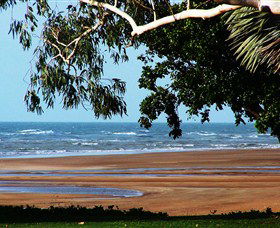 Beachfront Hotel - Hervey Bay Accommodation 0