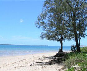 Dhamitjinya (East Woody Island) And Galaru (East Woody Beach) - Hervey Bay Accommodation 2