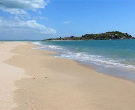 Dhamitjinya (East Woody Island) And Galaru (East Woody Beach) - Hervey Bay Accommodation 4
