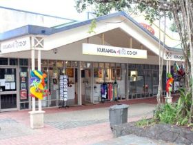Kuranda Arts Cooperative Gallery - Hervey Bay Accommodation 0