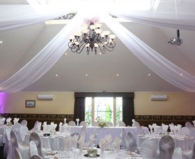 The Tangled Maze & Mistydowns Nursery - Hervey Bay Accommodation 7