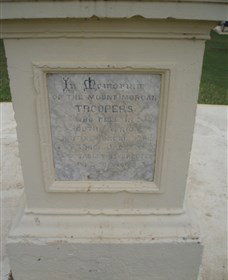 The Coronation Lamp Memorial - Tourism Hervey Bay 2