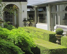 Duneira, Mt Macedon - Hervey Bay Accommodation 6