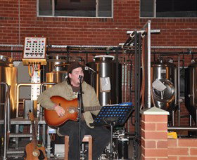 Thirsty Crow Brewery - Hervey Bay Accommodation 4