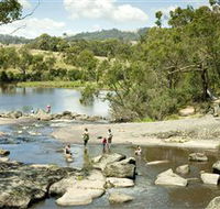 Polly McQuinns - Hervey Bay Accommodation