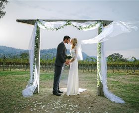 Amulet Vineyard And Beechworth Cider - Tourism Hervey Bay 1