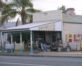Lady Gails Bookshop And Curios - Hervey Bay Accommodation 0