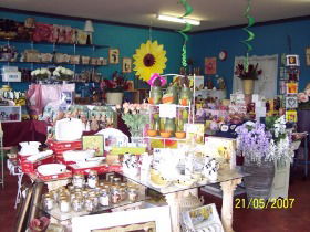 Warwicks Gardens Galore - Tourism Hervey Bay 1