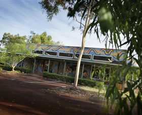 Maalinup Aboriginal Gallery - Hervey Bay Accommodation 3