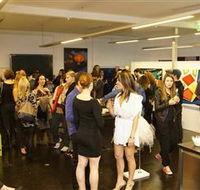 Bondi Art Lounge - Hervey Bay Accommodation
