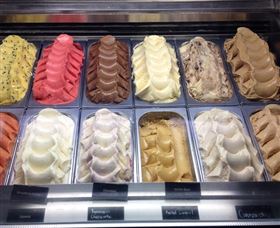 Estabar Gelati And Espresso Bar - Hervey Bay Accommodation 2