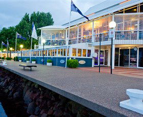 DAlbora Marinas Nelson Bay - Tourism Hervey Bay 3
