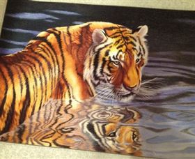 Silk Art Gallery - Hervey Bay Accommodation 3