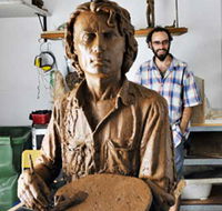 Damien Lucas Sculpture and Design - Hervey Bay Accommodation