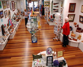 Ferry Park Gallery - Hervey Bay Accommodation 2
