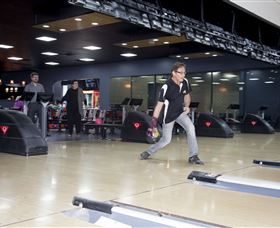 Club300 Bowling And Bar - Hervey Bay Accommodation 2