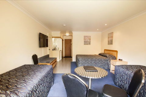 Comfort Inn Bay Of Isles - Tourism Hervey Bay 3