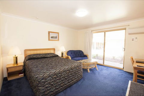 Comfort Inn Bay Of Isles - Tourism Hervey Bay 9
