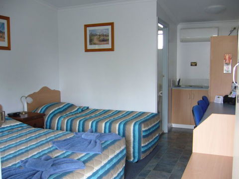 Kings Motor Inn And Steakhouse - Tourism Hervey Bay 3