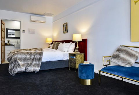 Farmers Arms Hotel & Art Suites Daylesford - Hervey Bay Accommodation 5
