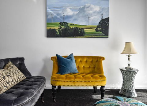 Farmers Arms Hotel & Art Suites Daylesford - Hervey Bay Accommodation 8
