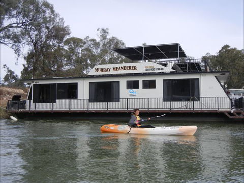 Murray Meanderer - Hervey Bay Accommodation 0