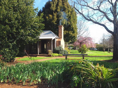 Mont De Lancey Historic Property Tours - Hervey Bay Accommodation 1