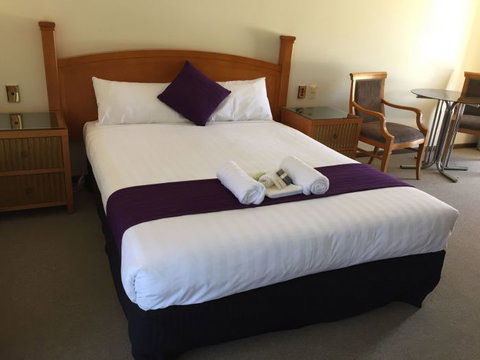 Balranald Motor Inn  - Hervey Bay Accommodation 7