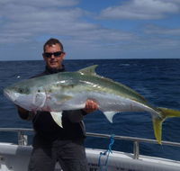 Reef Encounters Fishing Charters. - Hervey Bay Accommodation