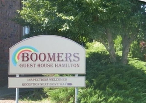 Boomers Guest House Hamilton - Hervey Bay Accommodation 5