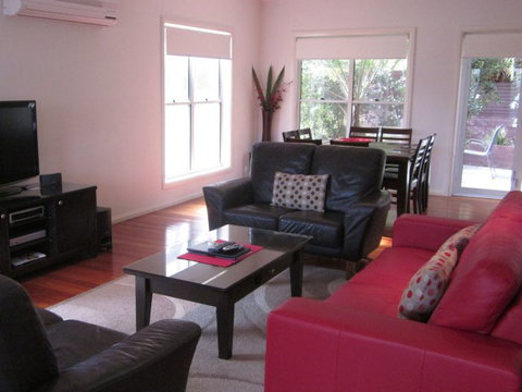 Sea Eagle Manor 605 - Hervey Bay Accommodation 1