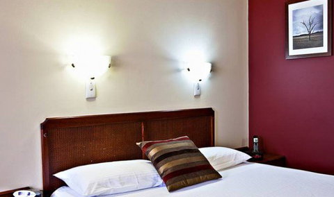 Governor Macquarie Motor Inn - Hervey Bay Accommodation 5