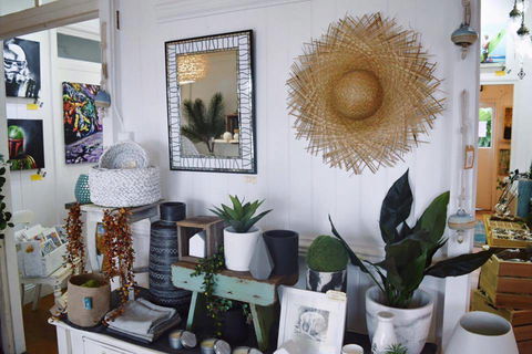 DBar Gallery - Hervey Bay Accommodation 1
