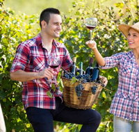 Two Tails Wines - Hervey Bay Accommodation